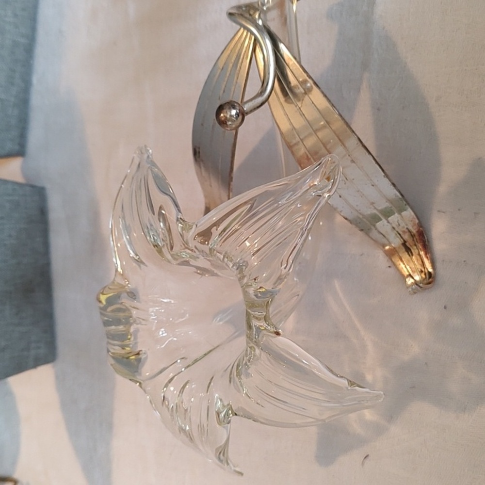Vintage Oneida Clear Hand Blown Glass Lily Bud Vase w/ Stand - Picture 2 of 6